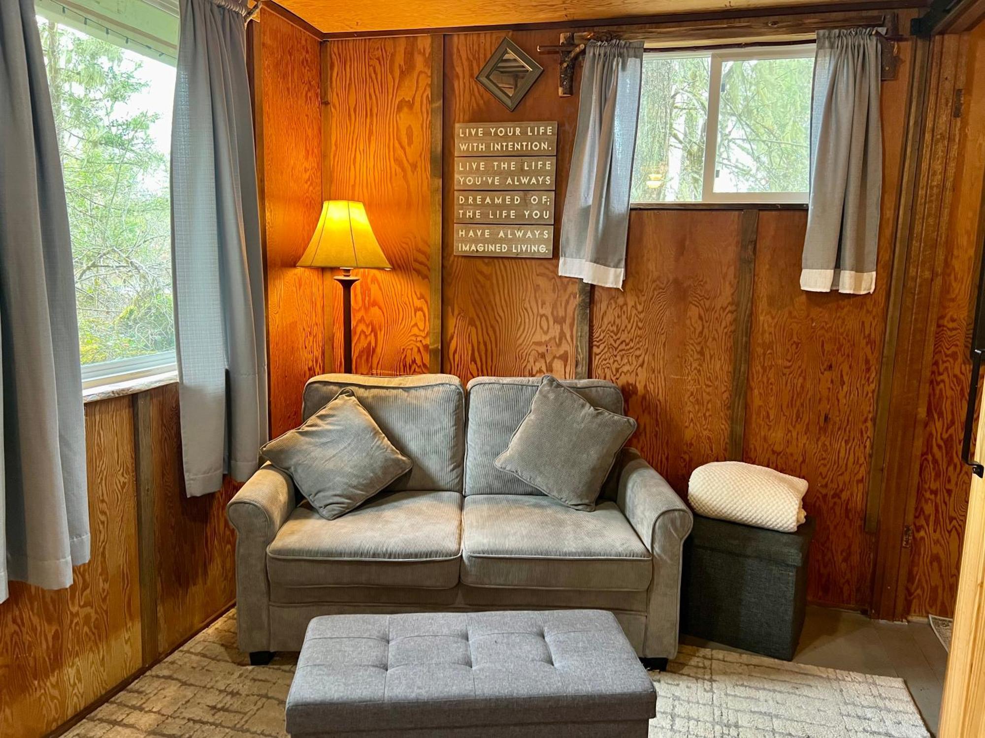 Mt Rainier Little Green Cabin On Big Creek! Эшфорд Экстерьер фото